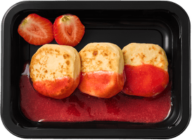 Сырники с клубничным соусом